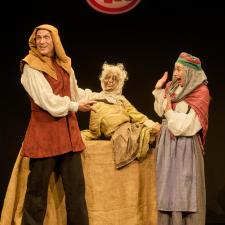 Barmy Britain 2025 by Birmingham Stage Company Photo by Mark Douet 650 A3342 F
