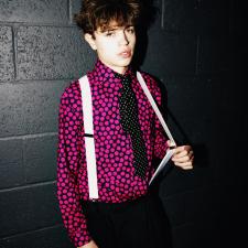 TOMMY OUTFIT 2