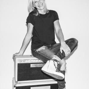 Jo Whiley 90s Anthems Press shot 3 credit Derek Bremner