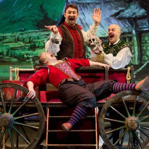 Terrible Tudors and Awful Egyptians by Birmingham Stage Company Photo by Mark Douet 650 A1776